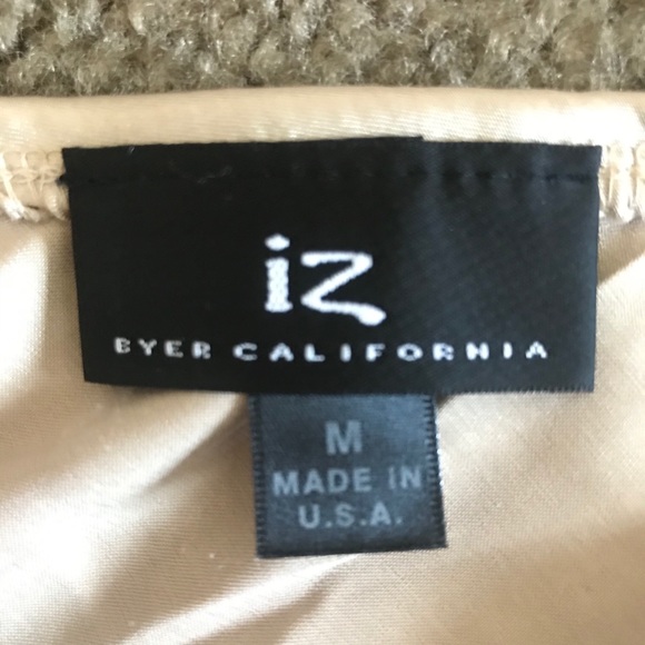 Iz Byer Top. - Picture 5 of 6